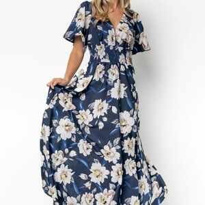 Baltic Born Verona Smocked Maxi Dress in Navy + White Floral Size XL